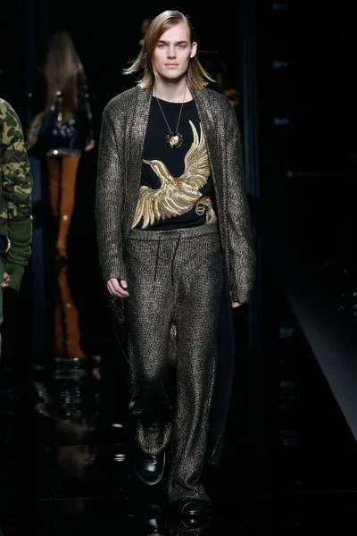 Look 9